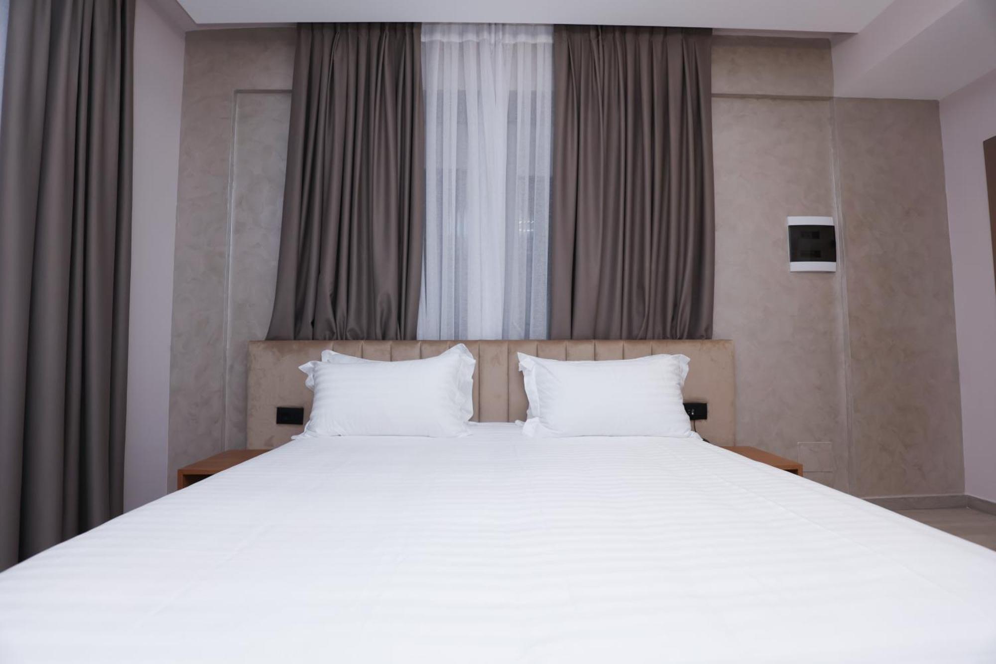 Residence Inn Tiranë Luaran gambar